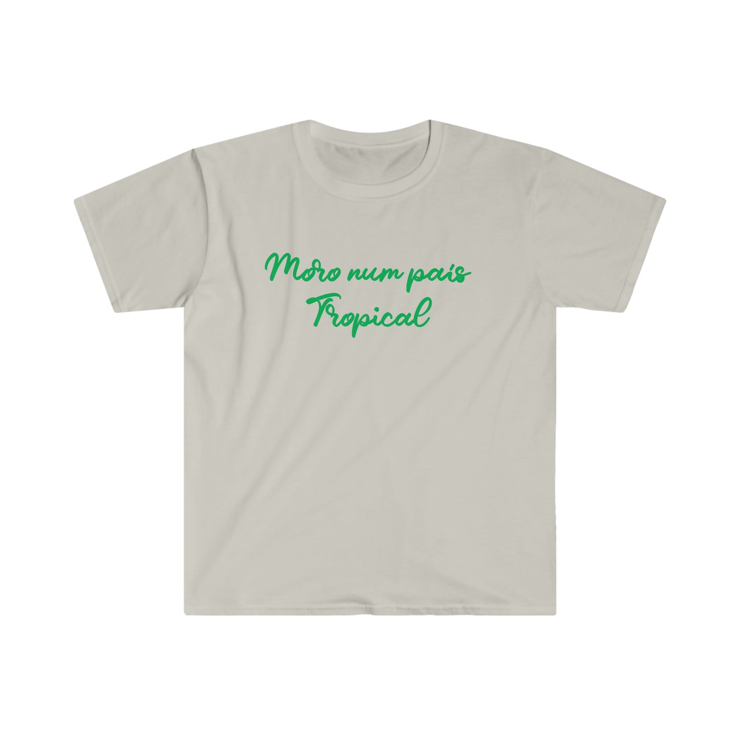 Moro Num Pais Tropical T-Shirt