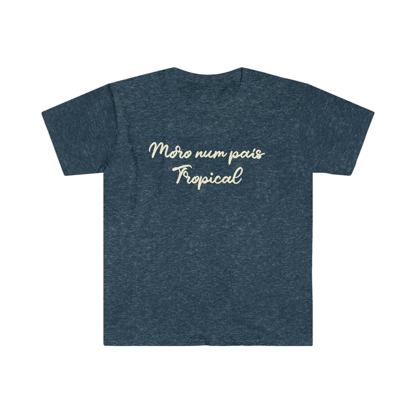 Moro Num Pais Tropical T-Shirt